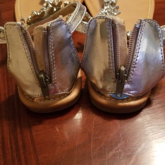 Sandals - Picture 4 of 4